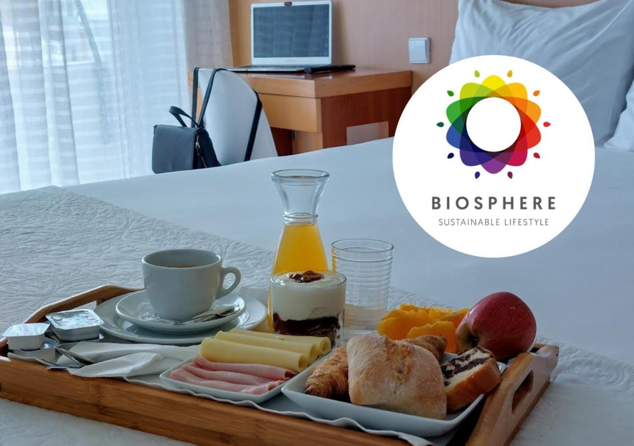 Hotel Santiago Іляву Екстер'єр фото