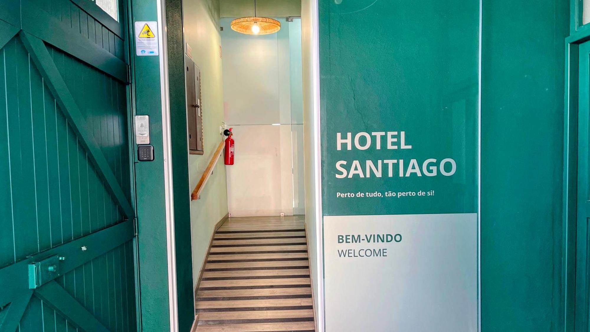Hotel Santiago Іляву Екстер'єр фото